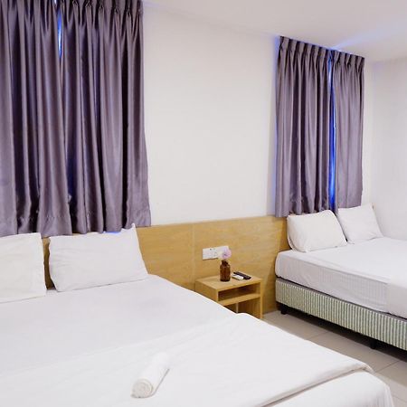 Iris Hotel Kajang Kültér fotó