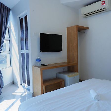 Iris Hotel Kajang Kültér fotó